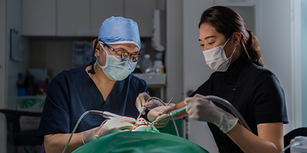 ការវះកាត់ដកធ្មេញ